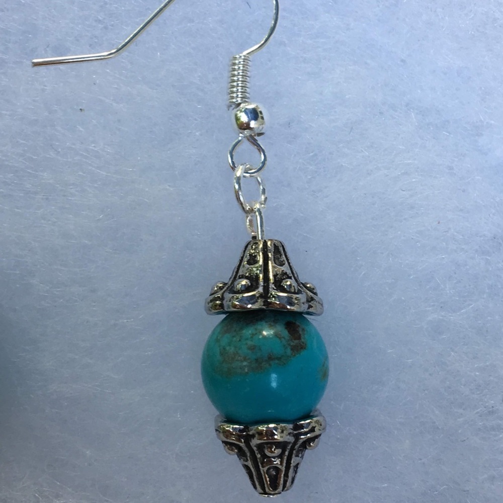 Turquoise Magnesite Drop Earrings - Picture 4 of 8